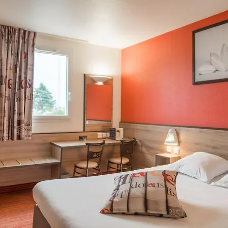 Ace Montlucon Hotel
