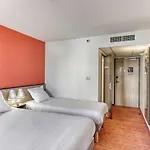 Szálloda Ace Montlucon 3*