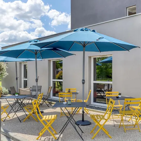 Hotel Ace Montluçon 3*