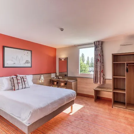 Hotel Ace Montluçon Saint-Victor-des-Oules